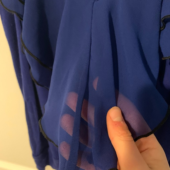 Express blue tank top with ruffle front - Picture 5 of 6